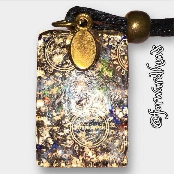 Authentic Murano Glass Signed Hand Crafted Pendant on Black Cord - Picture 3 of 9